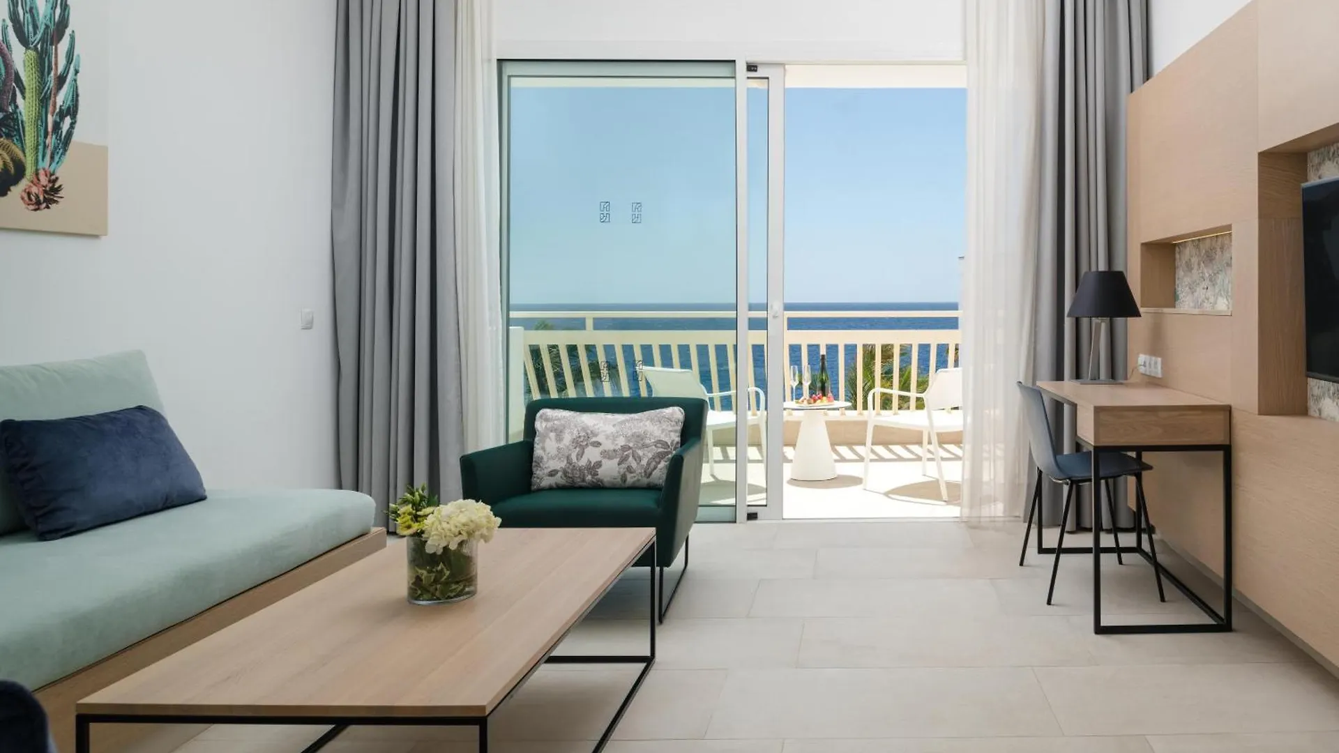 Plus Fariones Suite Hotel Puerto del Carmen